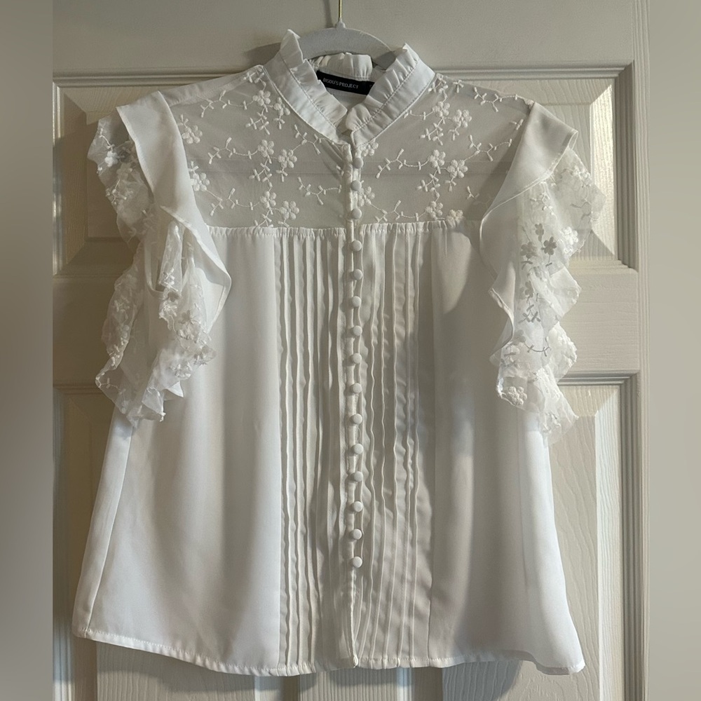 Bisou's Project Ruffled High Neck White Blouse